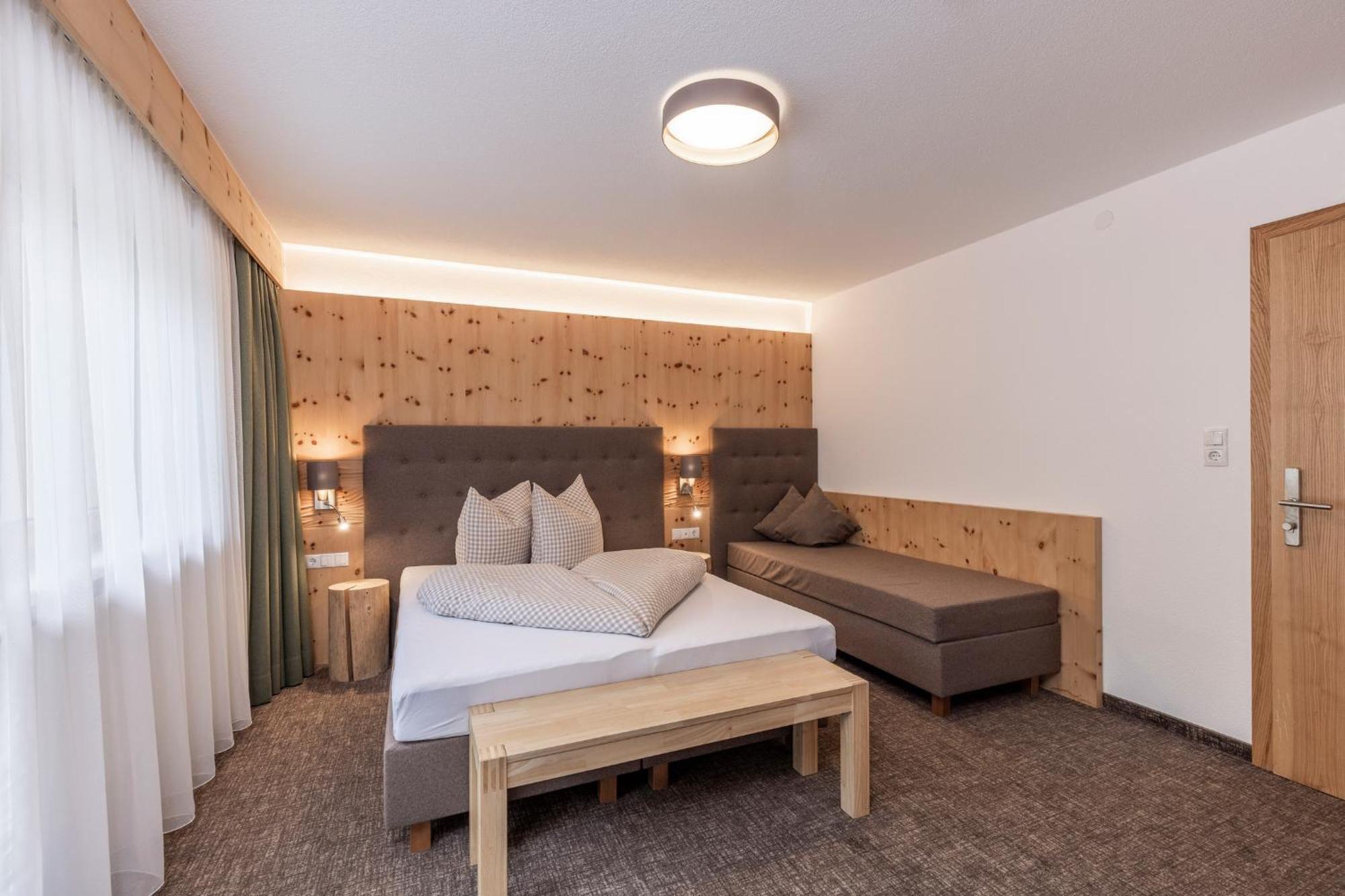 Pensjonat Vizensn Living 3*